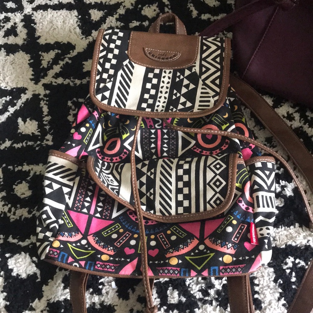 Purses SOLD!!!! - Picture 2 of 3